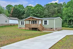 423 Valleybrook Ln, Greer, SC 29651 - Photo 2