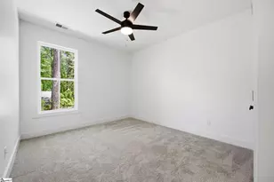 323 Wall St, Campobello, SC 29322 - Photo 22