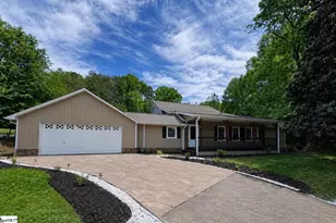 3936 Cripple Creek Rd, Greer, SC 29651 - Photo 2