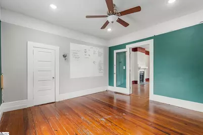 906 W Poinsett Street, Greer, SC 29650 - Photo 10