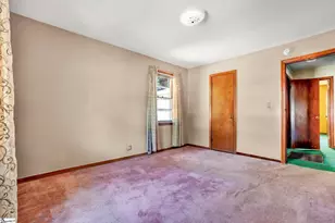 8 New St, Greenville, SC 29611 - Photo 16