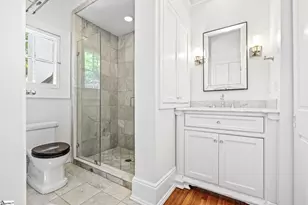 22 Bennett St, Greenville, SC 29601 - Photo 34