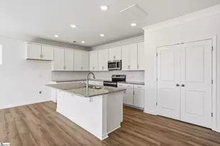 214 Pendergast Rd, Greenville, SC 29605 - Photo 10