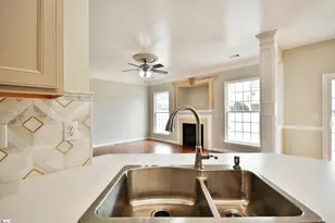 21 Nut Leaf Ln, Greenville, SC 29605 - Photo 12
