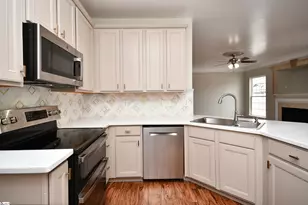 21 Nut Leaf Ln, Greenville, SC 29605 - Photo 10