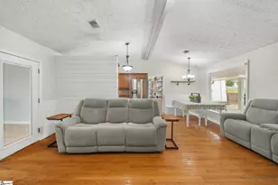 607 Sumter St, Greenville, SC 29617 - Photo 16
