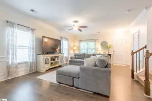 205 Carruth St, Simpsonville, SC 29680 - Photo 6