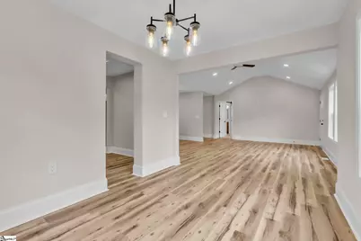 219 Beatrice Street, Greenville, SC 29611 - Photo 10