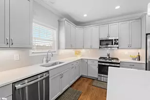 36 Peckham St, Greenville, SC 29607 - Photo 18