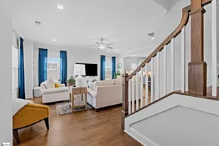 36 Peckham St, Greenville, SC 29607 - Photo 8