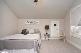 105 Foxbank Cir, Greer, SC 29651 - Photo 16