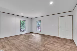 146 Burmaster St, Inman, SC 29349 - Photo 4