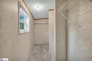 90 E Stagecoach Rd, Cross Hill, SC 29332 - Photo 22