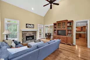9 Legends Way, Simpsonville, SC 28681 - Photo 6