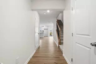 121 Tango Dr, Clinton, SC 29349 - Photo 2
