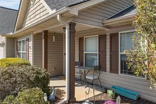 584 Cromwell Dr, Spartanburg, SC 29301 - Photo 6