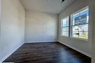 12147 Lansbury Dr, Inman, SC 29349 - Photo 6