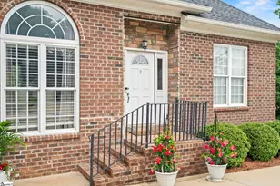 9 Belle Terre Ct, Greenville, SC 29609 - Photo 2