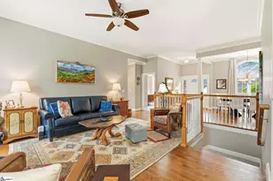 9 Belle Terre Ct, Greenville, SC 29609 - Photo 8