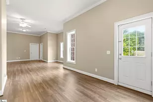 9 Belle Terre Ct, Greenville, SC 29609 - Photo 18