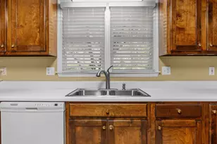 353 Round Ridge Rd, Spartanburg, SC 29302 - Photo 16