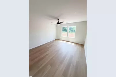 17952 Hwy 101 S, Gray Court, SC 29645 - Photo 6