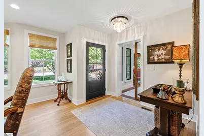 619 McDaniel Avenue, Greenville, SC 29605 - Photo 2
