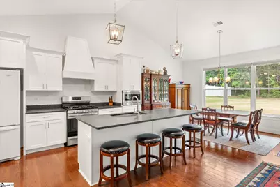 51 Wofford Road, Taylors, SC 29687 - Photo 16