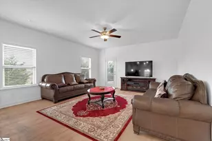 1037 Spruce Grove Rd, Duncan, SC 29334 - Photo 8