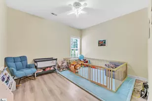 124 Garfield Ln, Simpsonville, SC 29681 - Photo 10