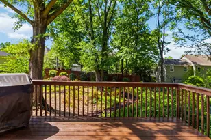 109 E Hypericum Ln, Greenville, SC 29615 - Photo 38