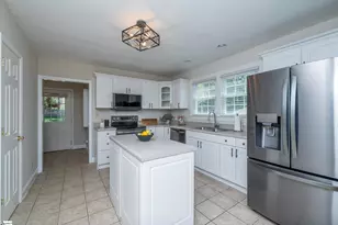 117 Taylors Rd, Taylors, SC 29687 - Photo 8