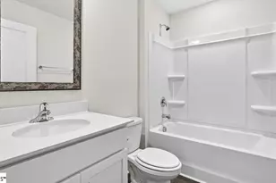 238 Deskin Ln, Fountain Inn, SC 29644 - Photo 8