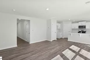 237 Deskin Ln, Fountain Inn, SC 29644 - Photo 10