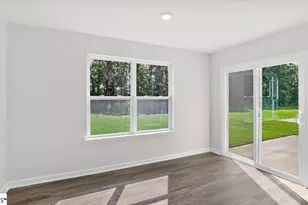 237 Deskin Ln, Fountain Inn, SC 29644 - Photo 6