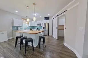 1013 Pearson Rd, Woodruff, SC 29388 - Photo 10