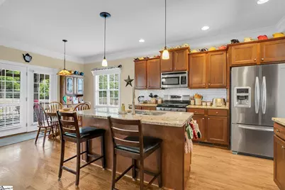 201 Franklin Oaks Lane, Greer, SC 29651 - Photo 6