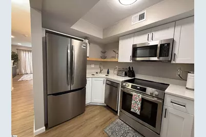 2530 E North Street #Unit 8L, Greenville, SC 29615 - Photo 6