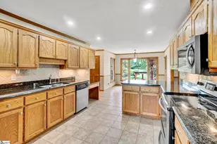 506 Silver Ridge Dr, Greer, SC 29651 - Photo 10