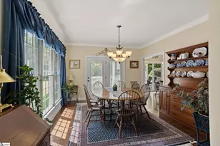 205 View Forest Ct, Greer, SC 29651 - Photo 10