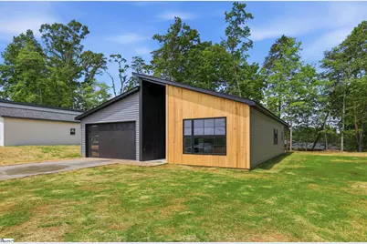 1081 Country Club Road, Pickens, SC 29671 - Photo 2