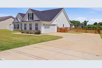 142 Peachtree Road, Boiling Springs, SC 29316 - Photo 4