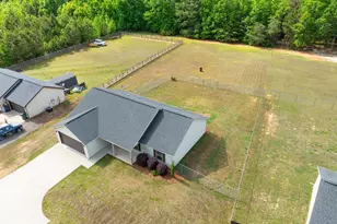 285 Metric Rd, Laurens, SC 29630 - Photo 30