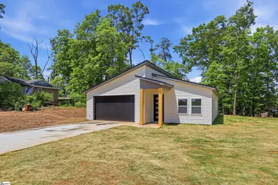 1077 Country Club Road, Pickens, SC 29671 - Photo 2
