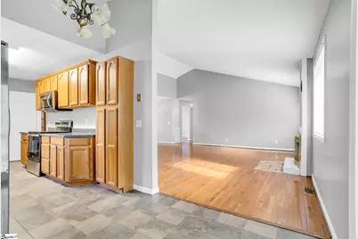 1100 Charter Oak Drive, Taylors, SC 29687 - Photo 14