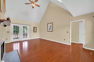 333 Crowfield Dr, Liberty, SC 29657 - Photo 4