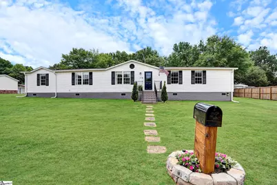 107 Floral Wood Way, Pelzer, SC 29669 - Photo 1
