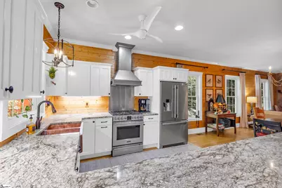 512 Cliff Ridge Drive, Cleveland, SC 29635 - Photo 8