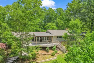 7 Heartstone Ln, Landrum, SC 29356 - Photo 2