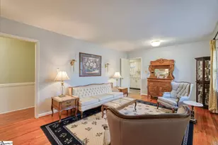137 Whittier Pl, Spartanburg, SC 29303 - Photo 4